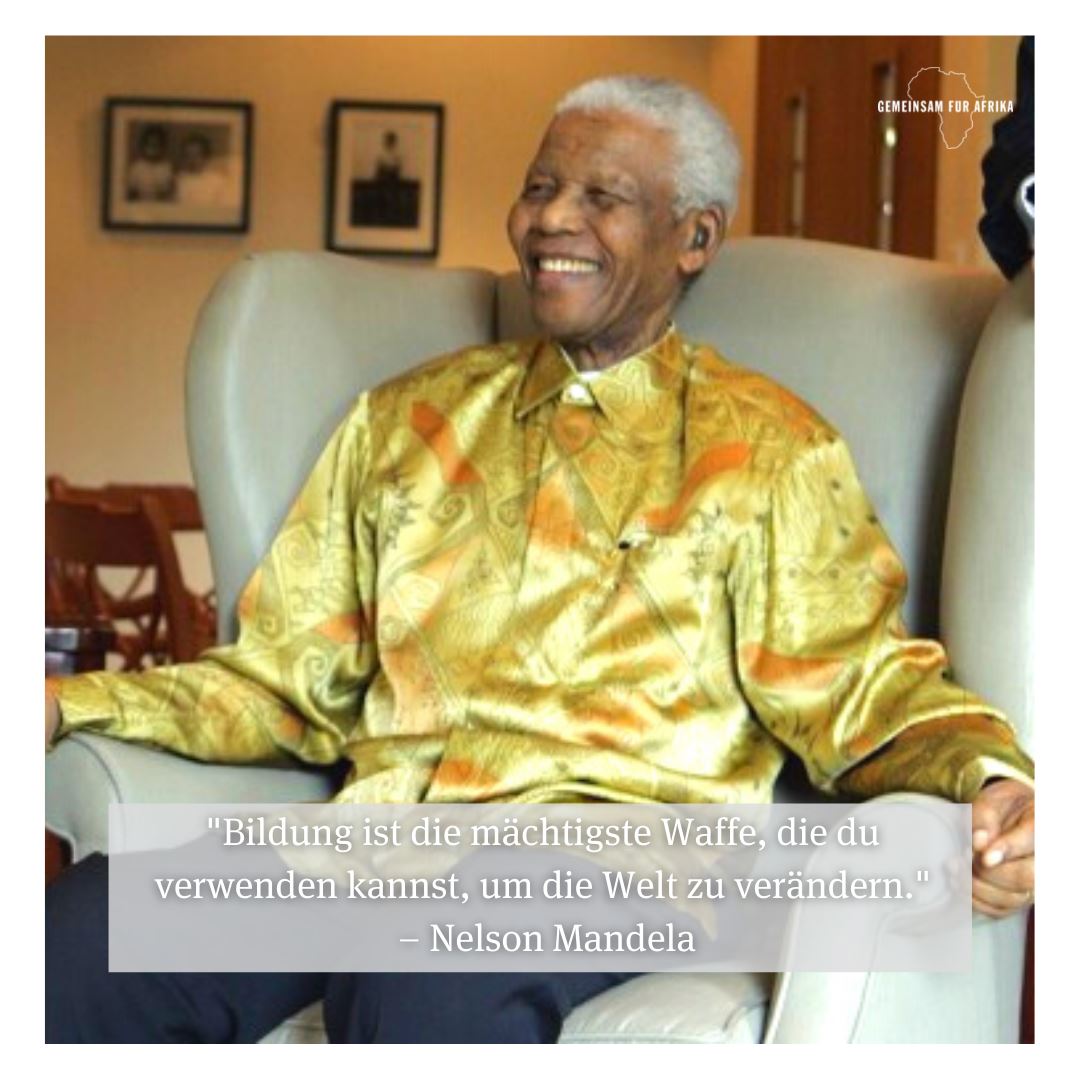 Bild von Nelson Mandela in einem Sessel mit einem Zitat zur Bildung.